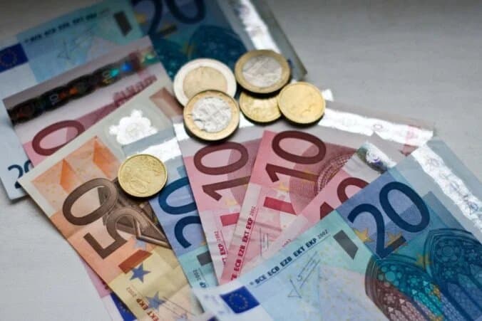 Košice začali s doručovaním rozhodnutí o poplatkoch za komunálny odpad a miestnych daní