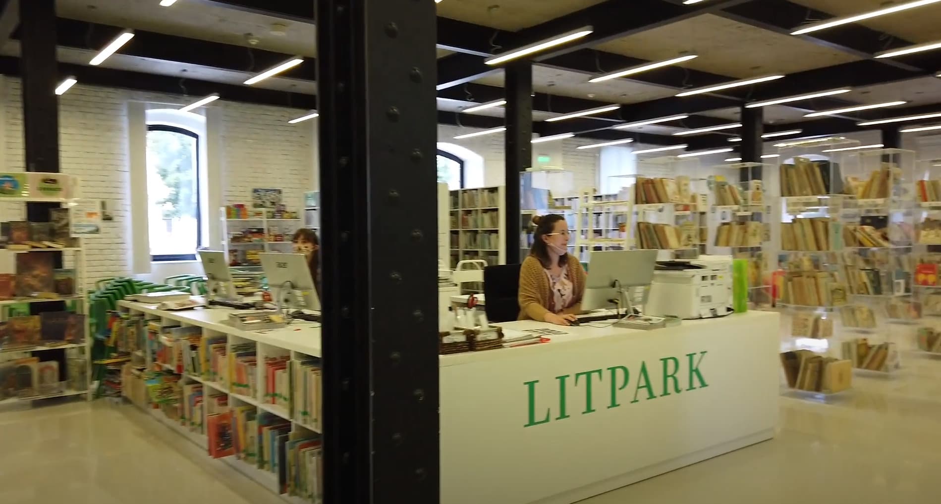 V LitParku môžete darovať knihy, potešia deti a mládež v Oáze