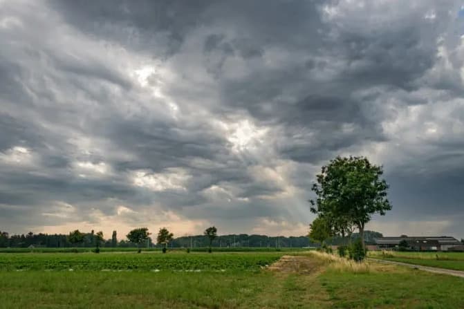 Ochladilo sa, najvyššia denná teplota dosiahne 24 stupňov Celzia