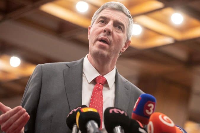 Bývalá strana Bélu Bugára zaniká, bude platformou v zjednotenej strane Maďarov