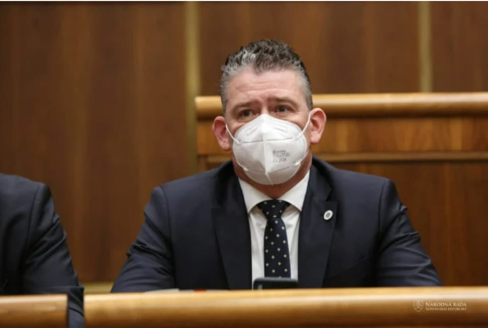 Rezort spustil projekt na ochranu pred obchodovaním s deťmi
