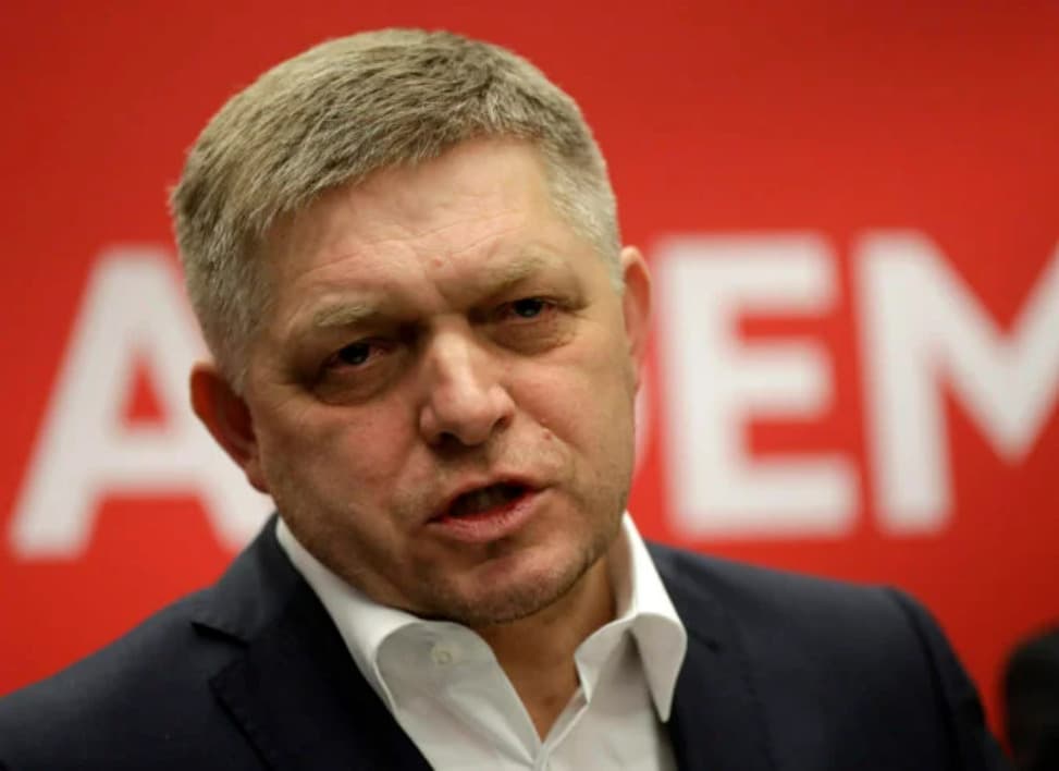 Fico je stíhaný za vyzývanie k porušovaniu zákazu vychádzania