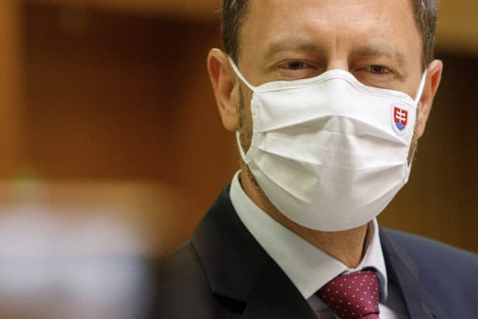 Slovensko je podľa premiéra o krok ďalej na ceste pre zelenší svet