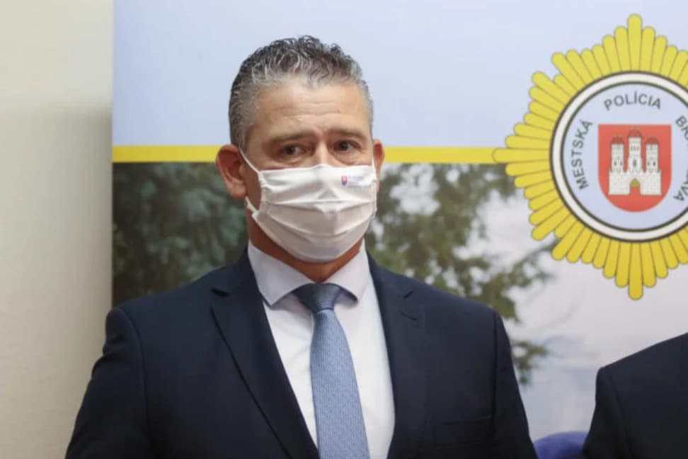 Predošlé vlády sa vôbec nevenovali krytom civilnej ochrany, stali sa z nich podniky či diskotéky