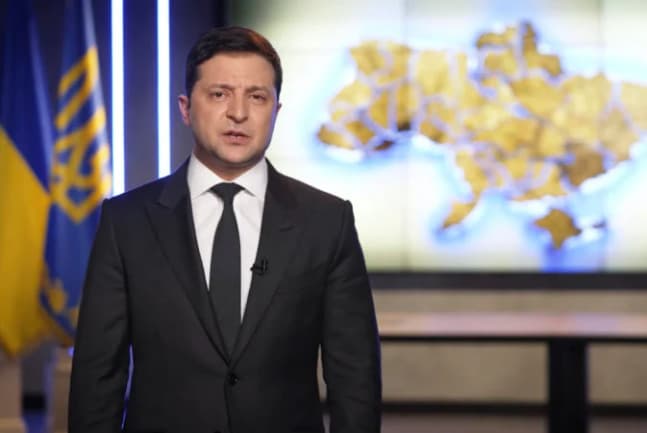 Zelenskyj vyjadril opatrný optimizmus o rokovaniach s Ruskom, prihovoril sa aj ruským vojakom (VIDEO)