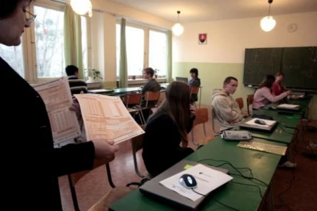 Viac ako 42-tisíc žiakov dnes čaká celoslovenské Testovanie 9