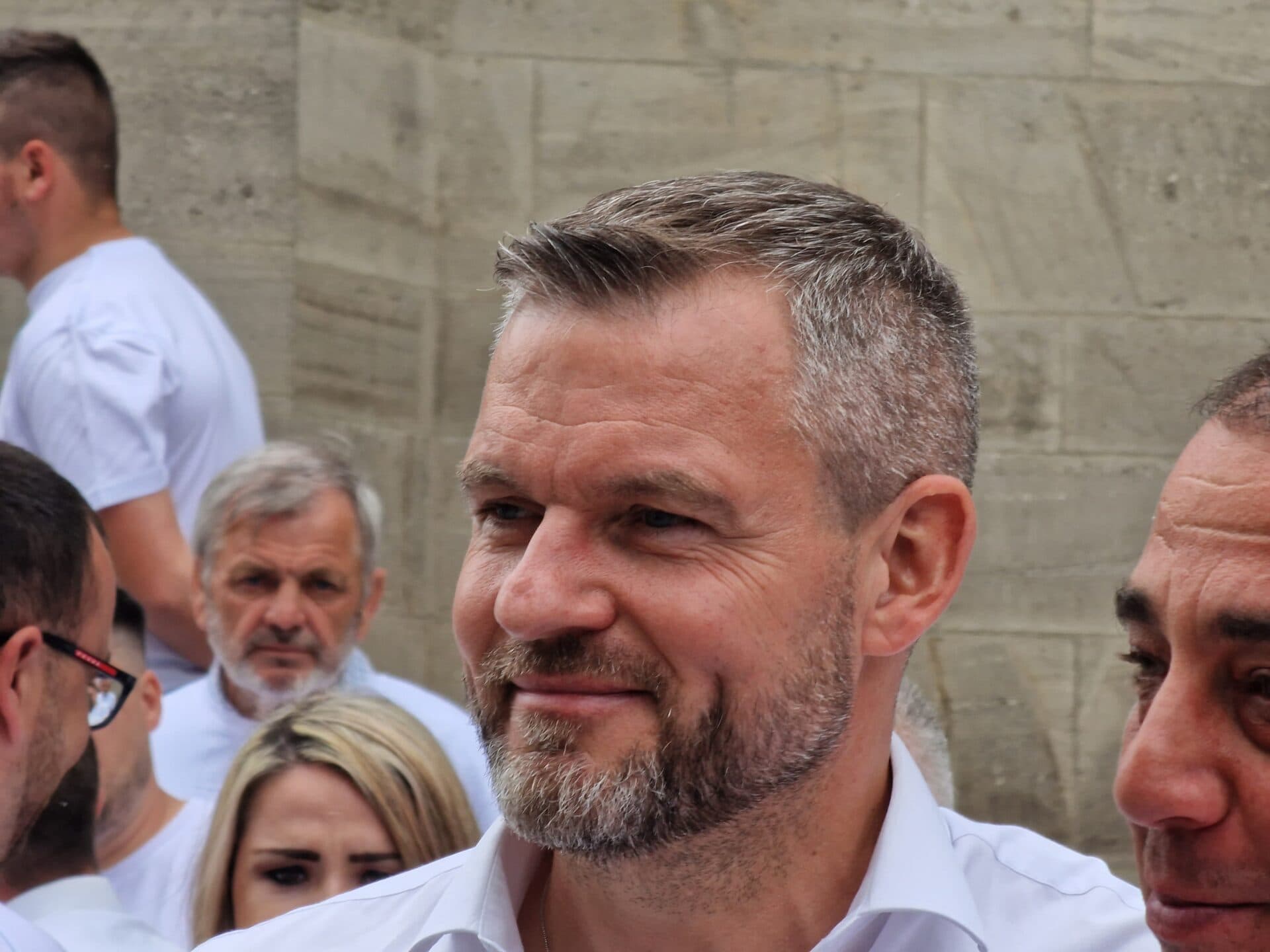 Hlas-SD navrhuje domácnostiam vyplácať 300-eurové energetické šeky