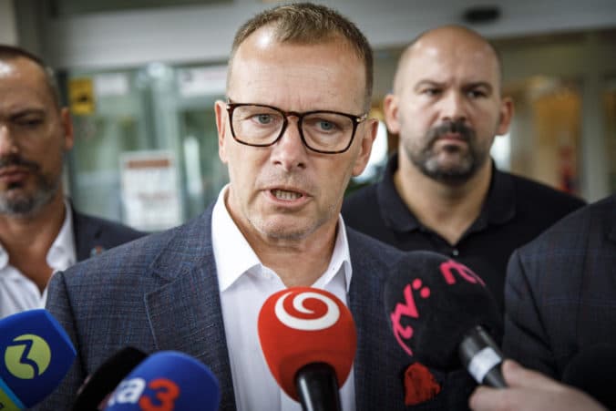 Šéf parlamentu si vie predstaviť aj zoštátnenie elektrární