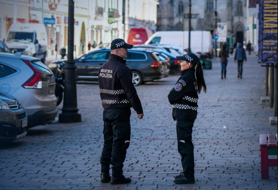 V správnom čase na správnom mieste! Mestskí policajti prekazili krádež bicykla