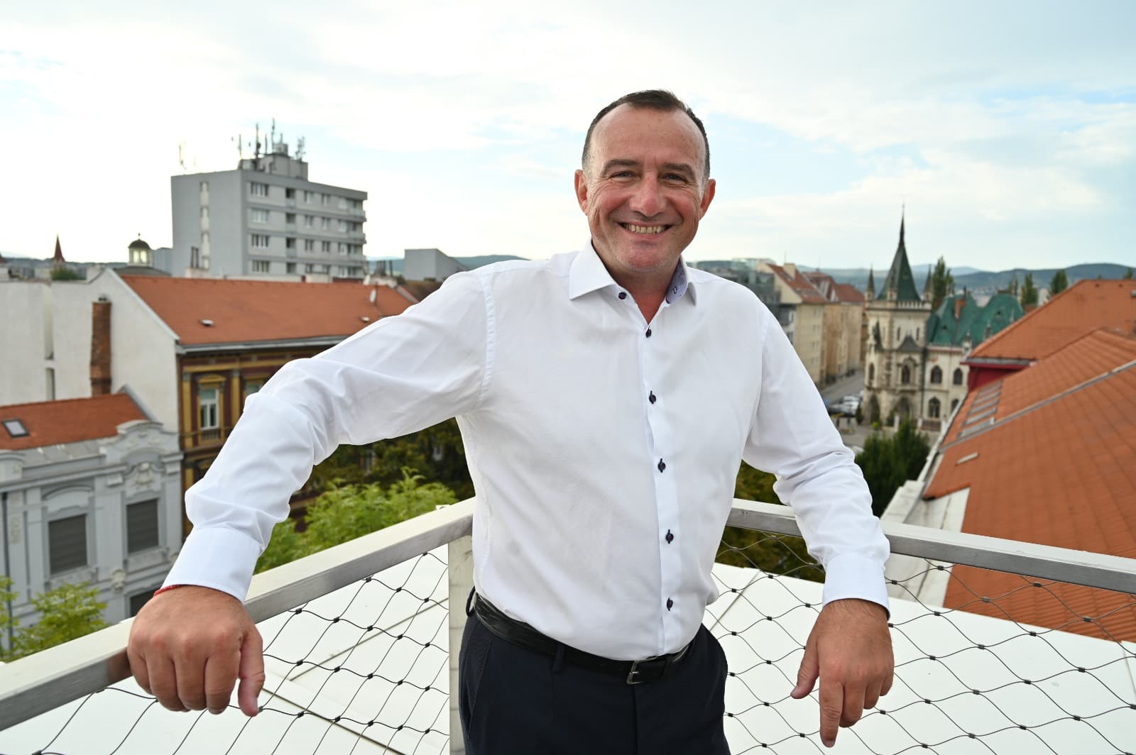 Župný a mestský poslanec Lasky: Primátor má 60 dní, aby našiel nového šéfa DPMK