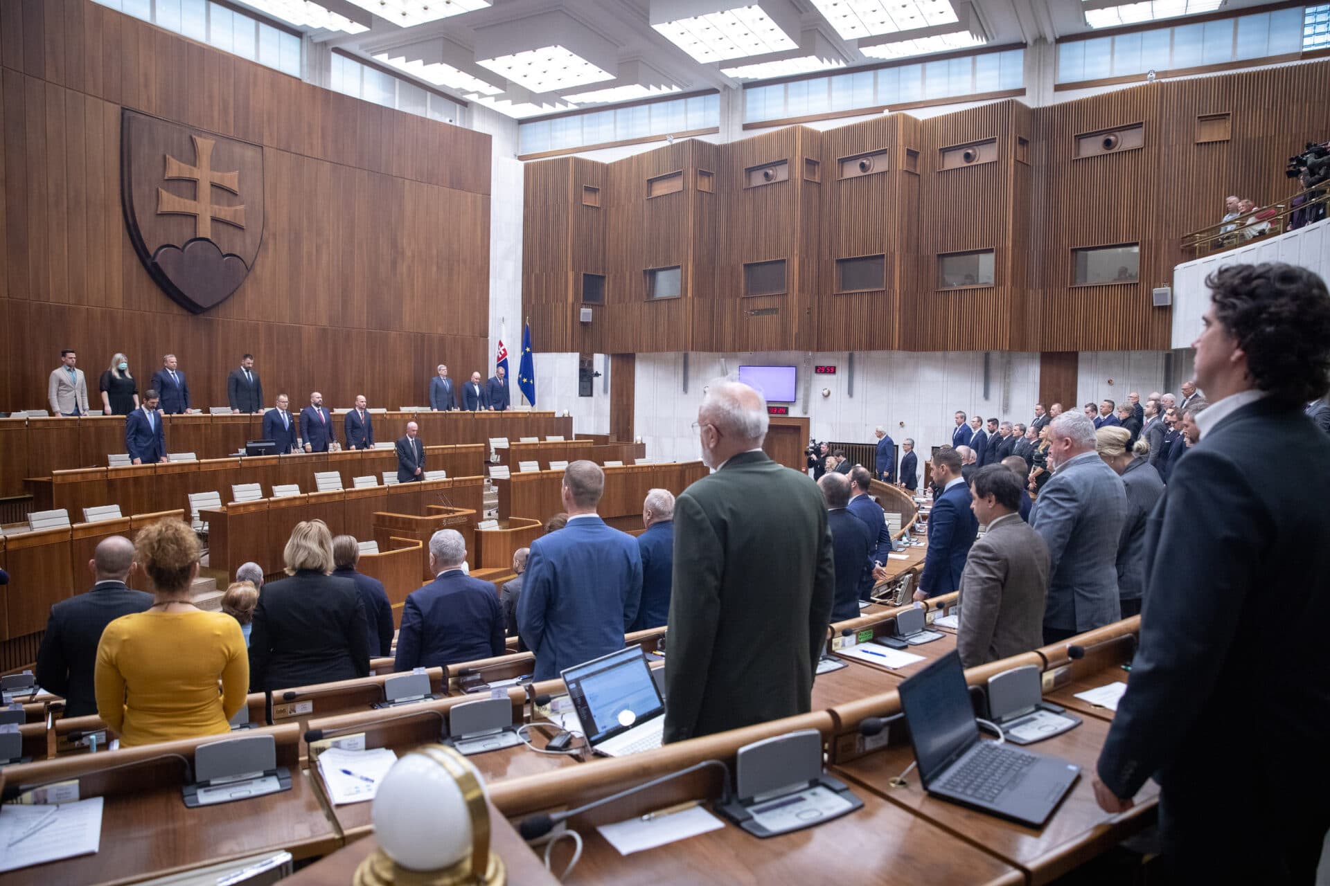 Matovič chcel znižovať poslancom platy, jeho návrh však neprešiel