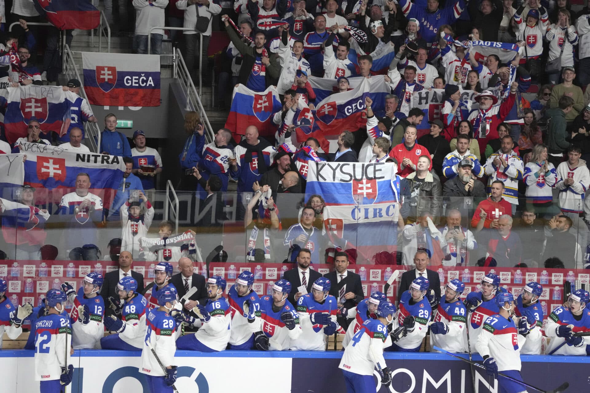 Slováci získali iba jeden bod, Kazachov neporazili ani na nájazdy