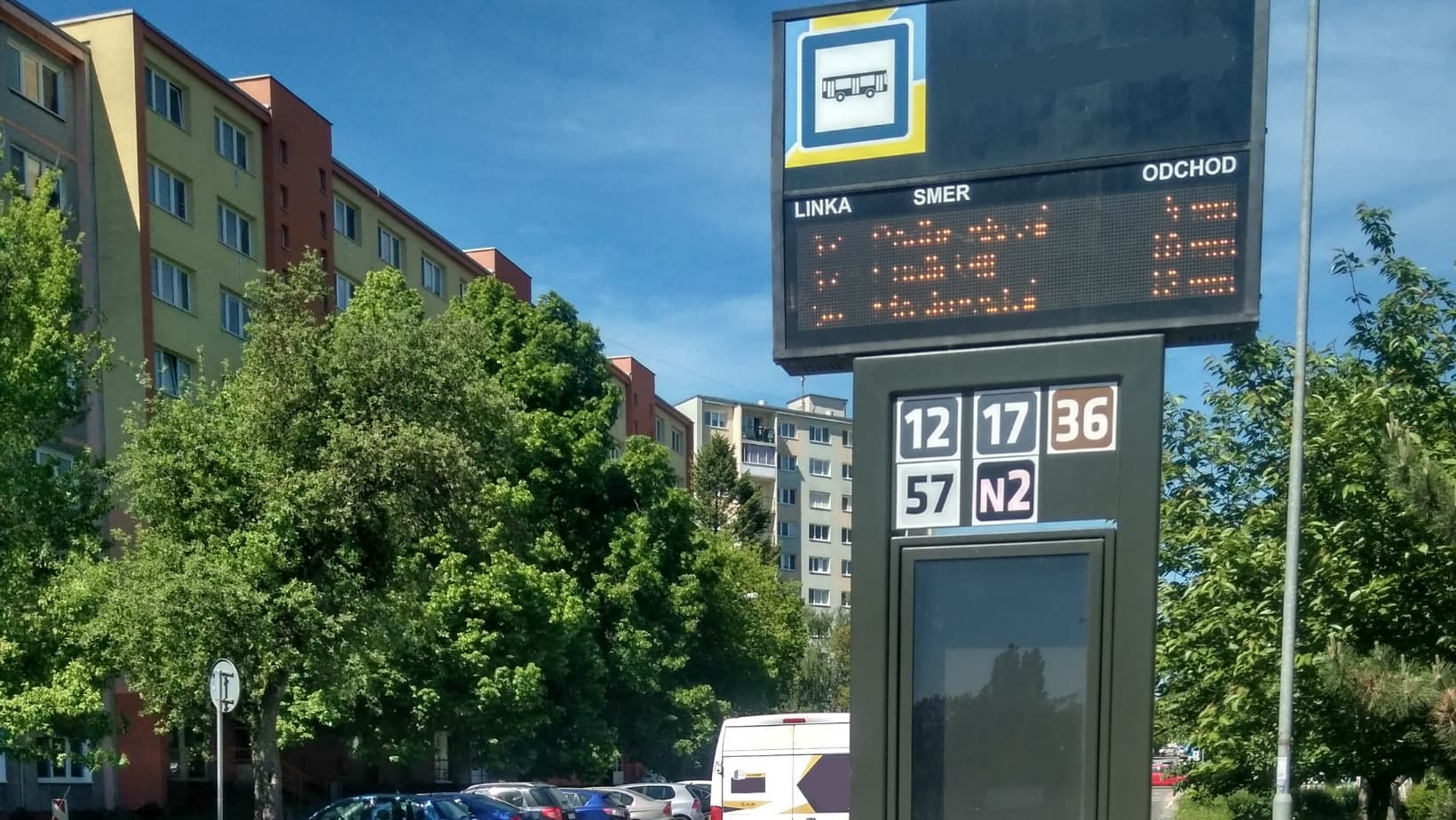 Pre rekonštrukciu zastávok na Sídlisku KVP zriadili dočasné stanovištia