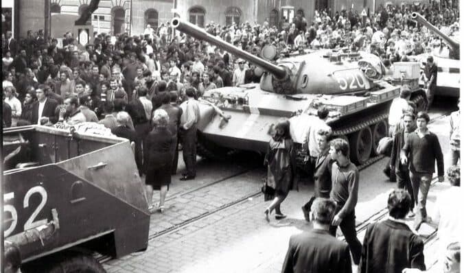 Pripomíname si 57. výročie vpádu vojsk Varšavskej zmluvy do Československa