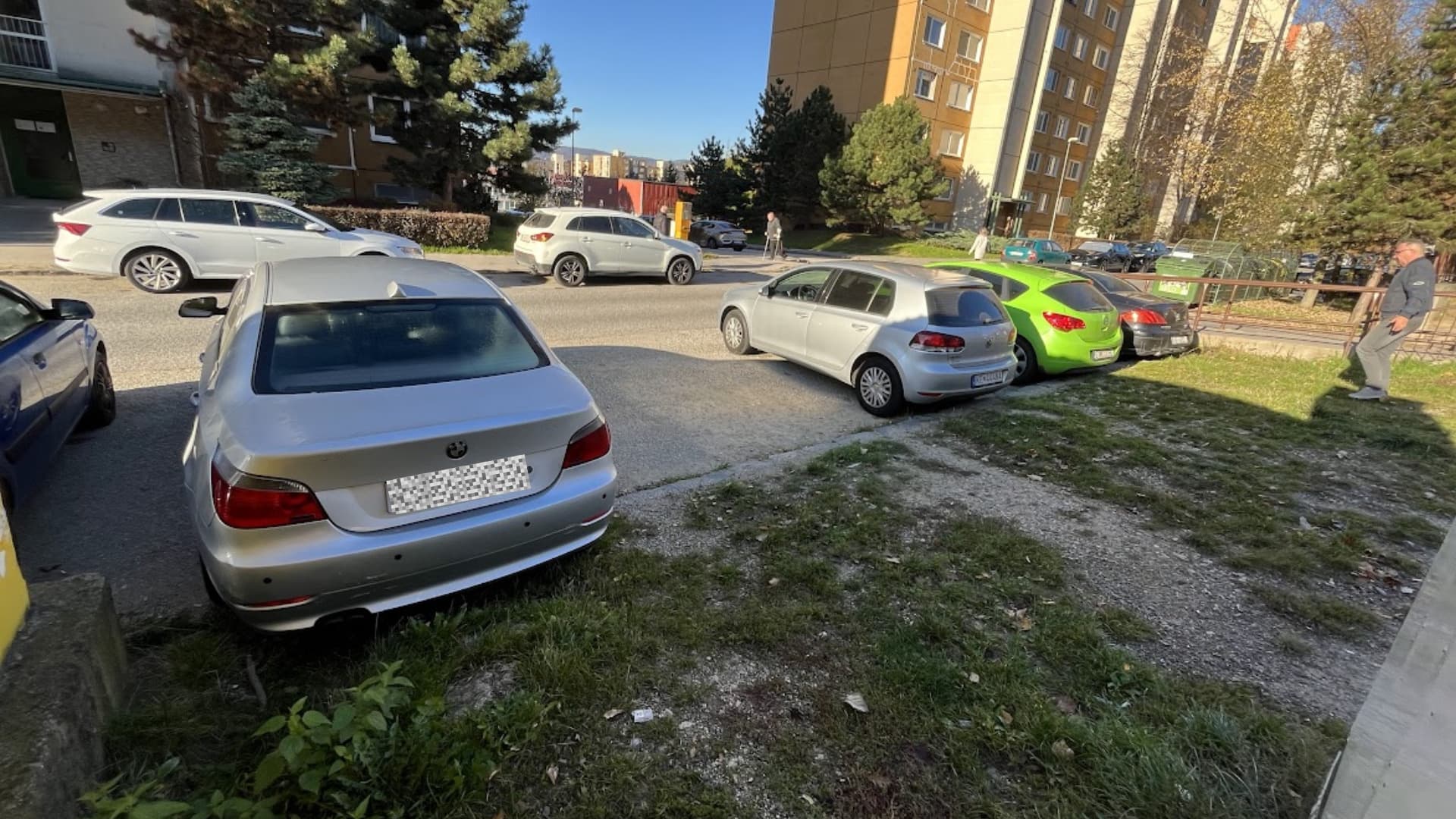 V dôsledku revitalizácie zelene pri zastávke Belehradská rátajte s obmedzeniami!