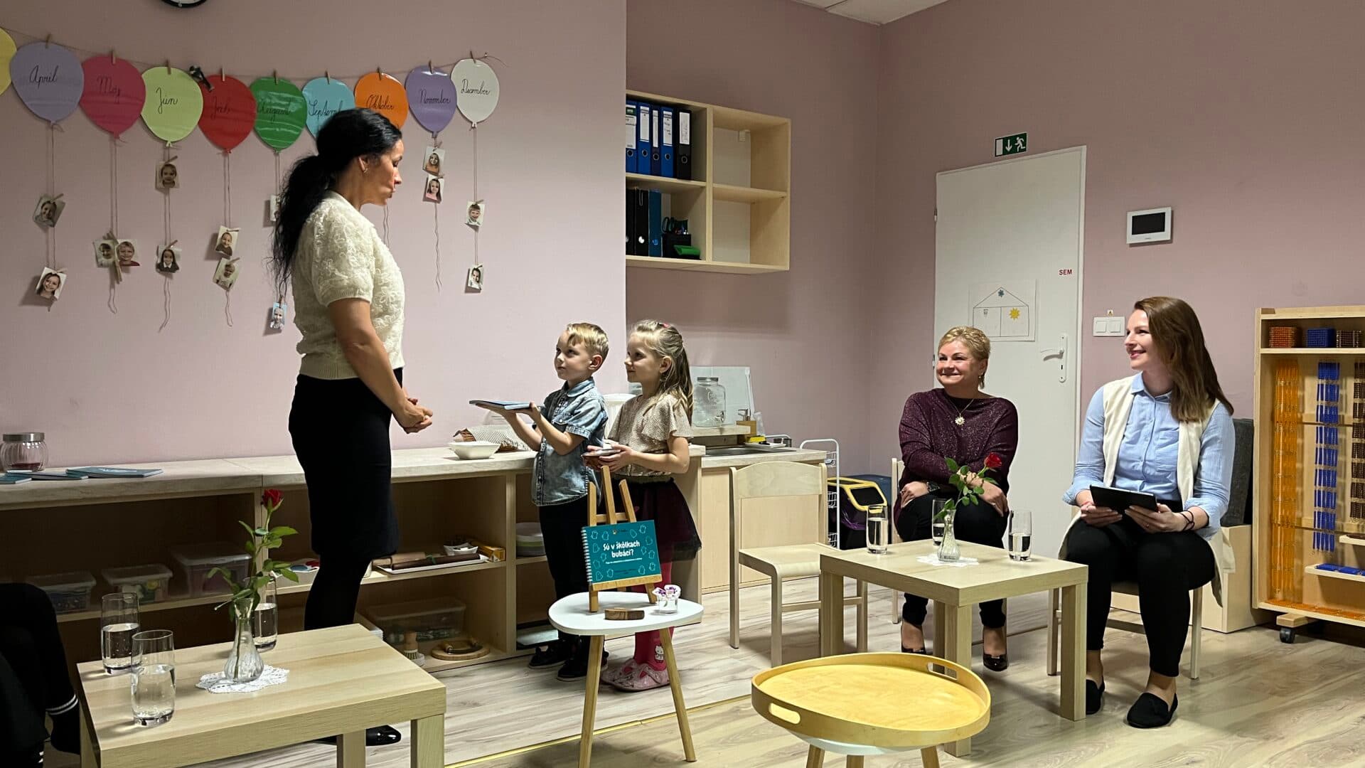 Sú v škôlkach bubáci? S adaptáciou na materskú školu pomôže nová publikácia