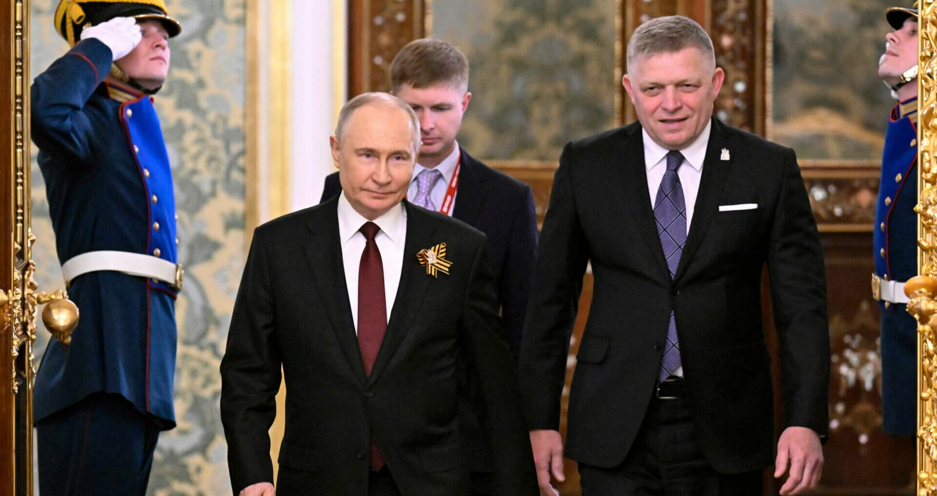 Fico sa Putinovi sťažoval na Európsku úniu. Členstvo v nej prirovnal k „žabe na dne studne“