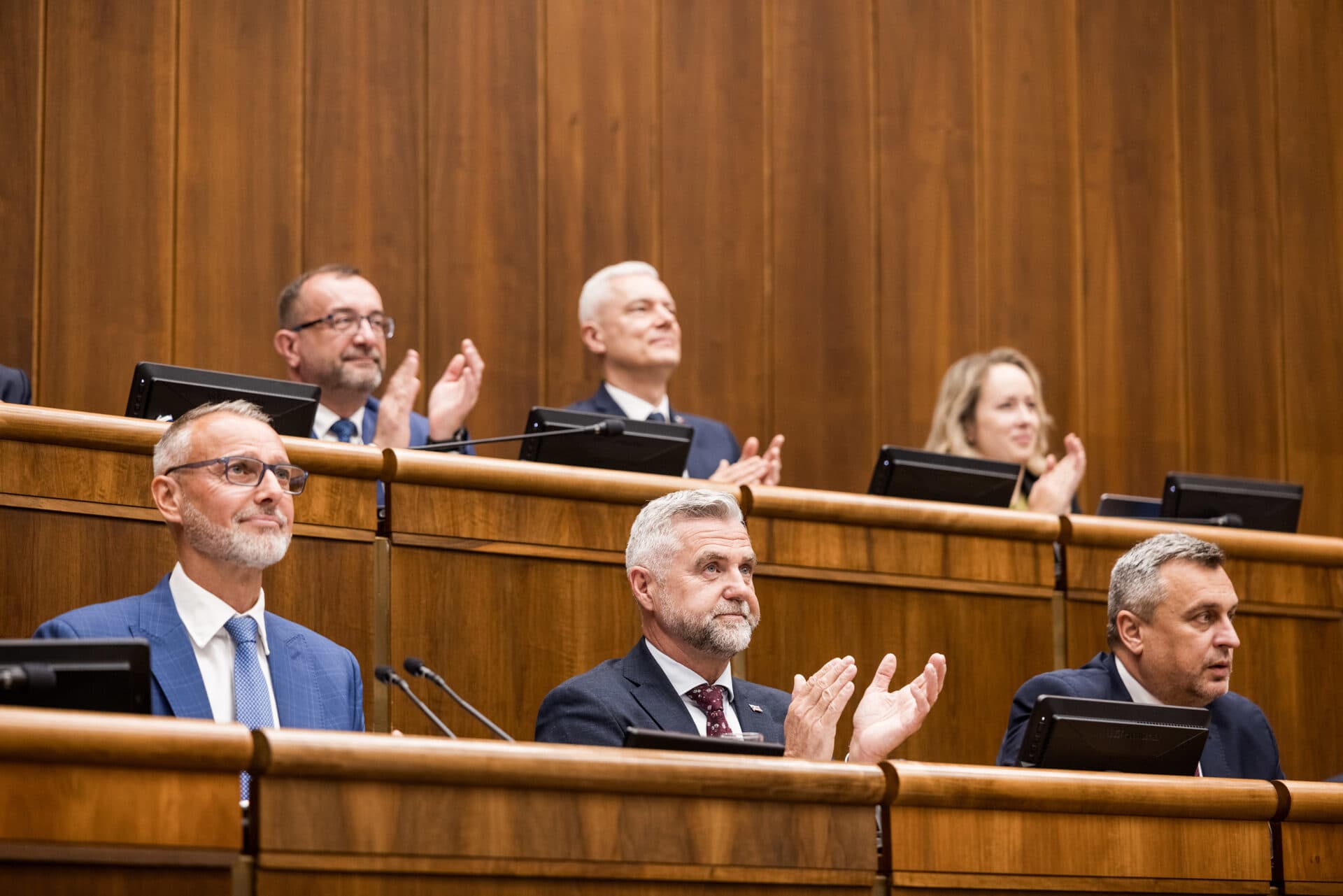 Fotografia k súvisiacemu článku Parlament posunul do druhého čítania zmeny vo voľbách zo zahraničia, hlasovanie poštou by malo skončiť