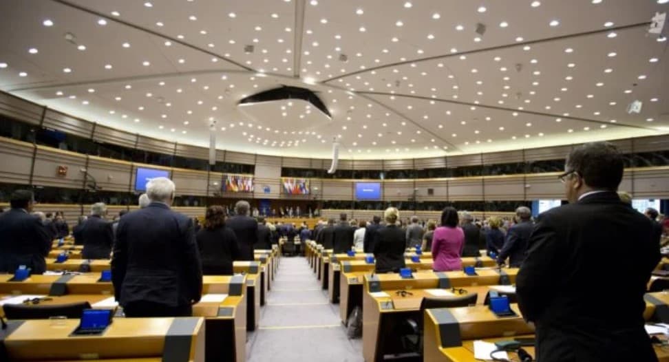 Europoslanci žiadajú o vylúčenie strany Smer-SD zo Skupiny progresívnej aliancie socialistov a demokratov