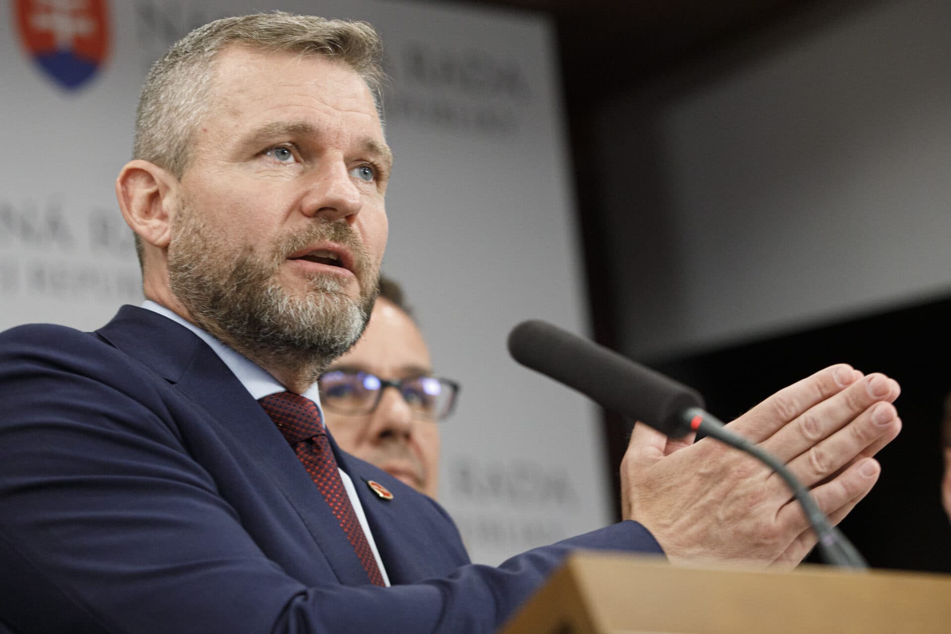 Návrh Hlasu-SD na 13. dôchodok neprešiel, vyzývajú opozíciu na odvolanie Matoviča