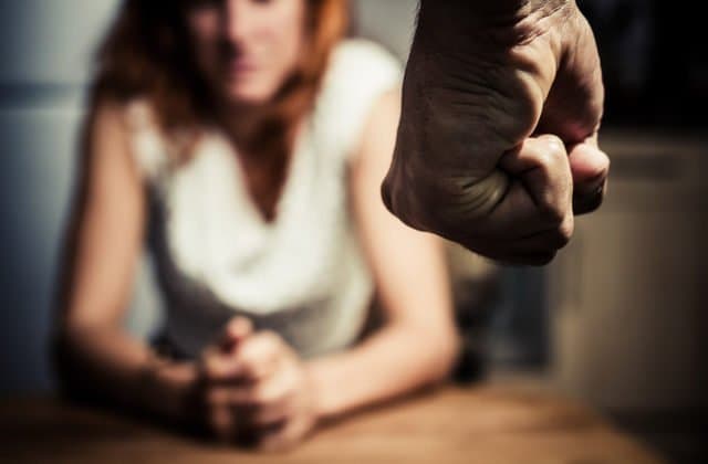 Slovensko sa pripája k celosvetovej kampani za odstránenie násilia na ženách