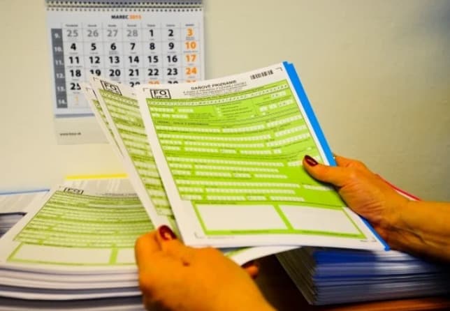 Do konca júna bude musieť podať daňové priznanie ešte 280-tisíc daňovníkov