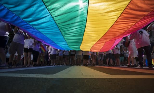 Európska komisia prešetruje novú maďarskú legislatívu zameranú proti LGBT ľuďom