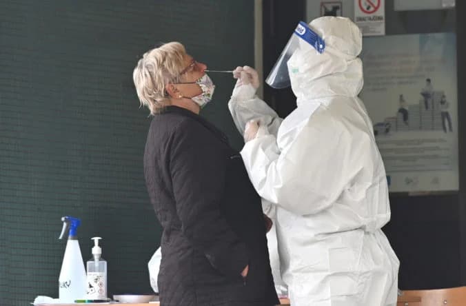 Opäť vysoké čísla. Za štvrtok pribudlo vyše 19-tisíc pozitívnych