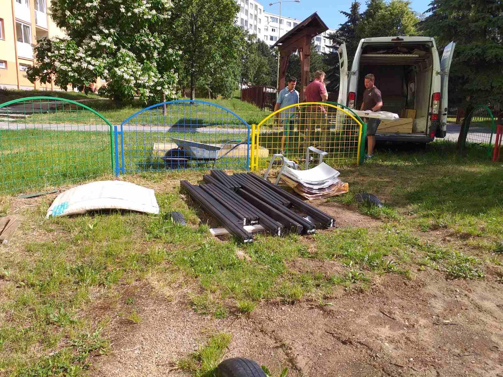 KVP revitalizuje detské ihrisko. Čo všetko tam pribudne? (FOTO)