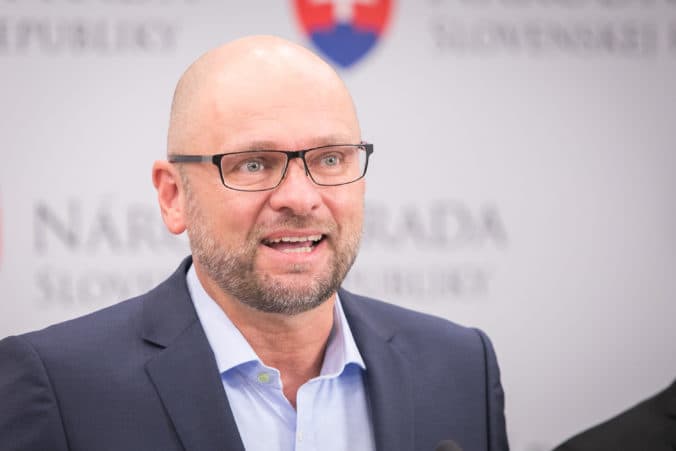 SaS vylučuje akúkoľvek formu opozičnej zmluvy