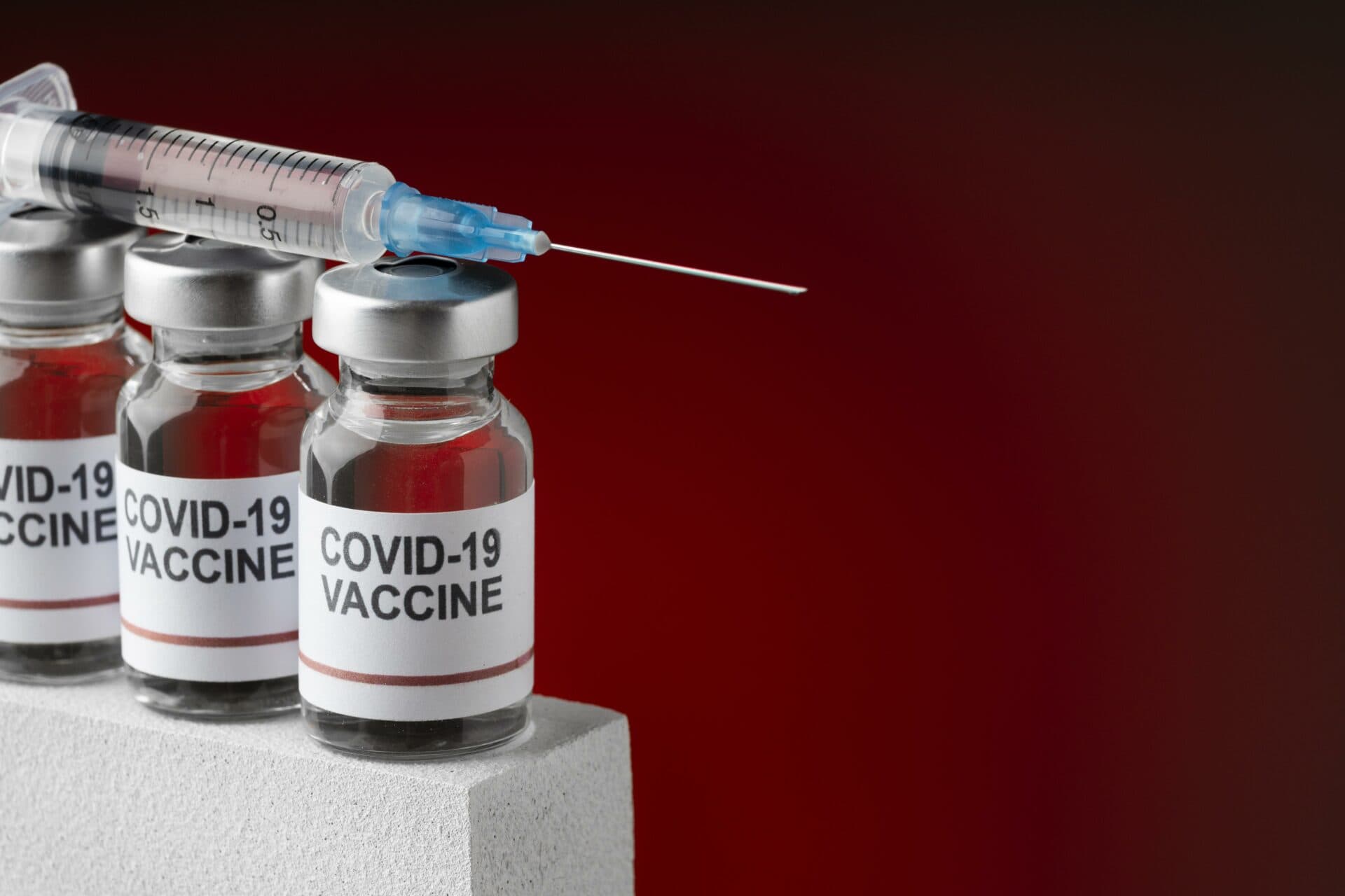 EÚ podpísala s firmou HIPRA zmluvu o spoločnom obstarávaní vakcín proti ochoreniu COVID-19