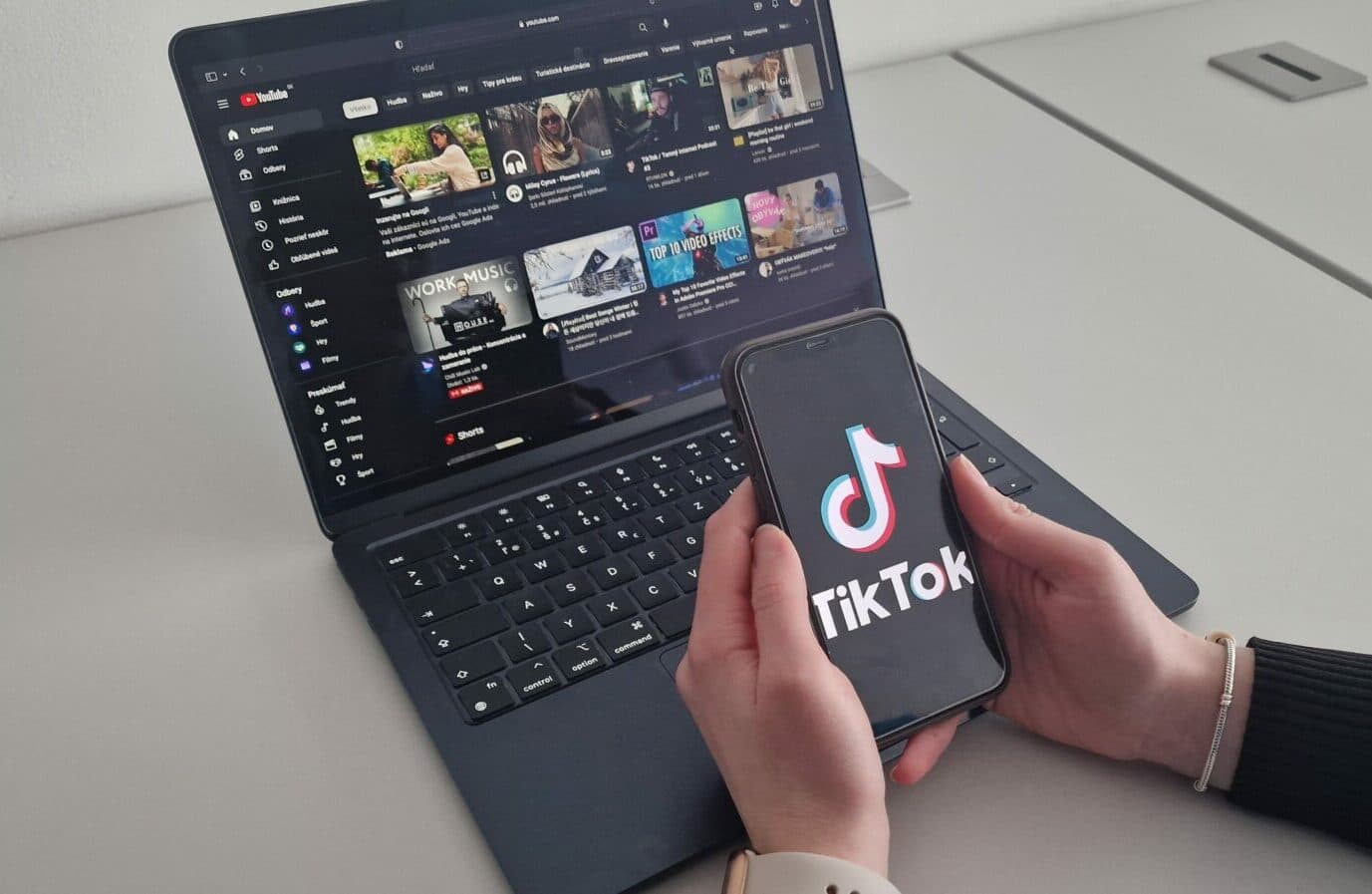 Pridávate videá na sociálne siete? Musíte za to zaplatiť