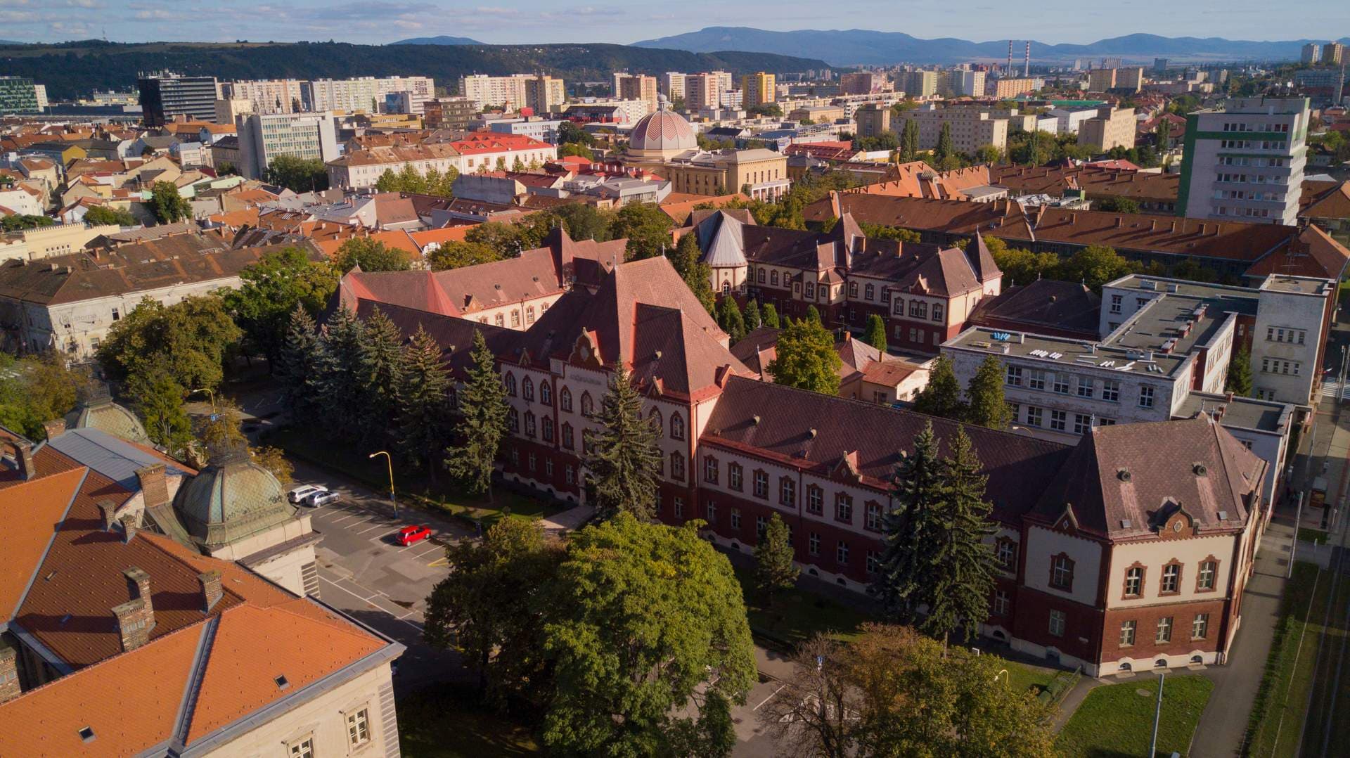 Kraj bude REKONŠTRUOVAŤ svoje školy: Dokopy minie 12 miliónov eur!