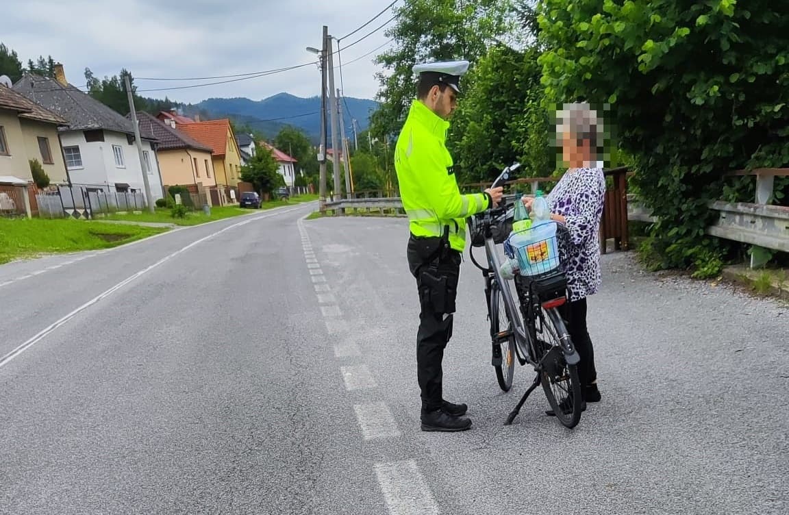 V Košickom kraji kontrolovali policajti alkohol. Zastavený cyklista nafúkal cez 2 PROMILE