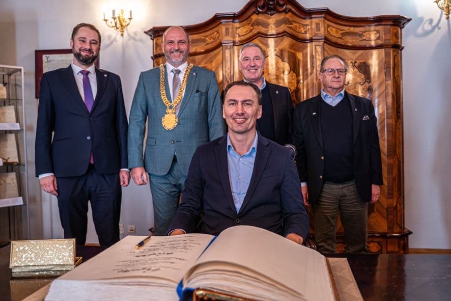 Košice privítali delegáciu IIHF na rokovaniach o usporiadaní MS 2029 v hokeji