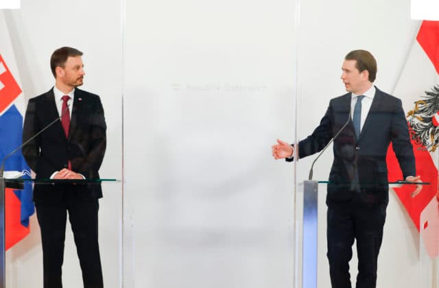 Heger sa vo Viedni stretne s kancelárom Kurzom aj položí kyticu k pamätníku teroristického útoku