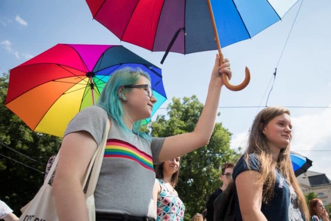 Poslanci za OĽaNO predstavia návrh uznesenia, ktorým vyjadria podporu a uznanie aj ľuďom z LGBTI komunity