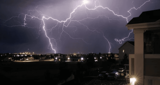 Fotografia k článku Na východe Slovenska môžu byť búrky, na severe silnejší dážď