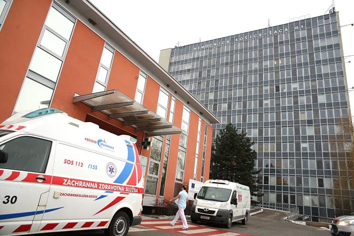 Nemocnica v košickej Šaci zaviedla triáž pacientov a obmedzila vstup