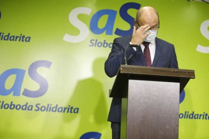 Sulíkovo ministerstvo má zásadné výhrady k návrhu zákona o osobnom dôchodkovom produkte
