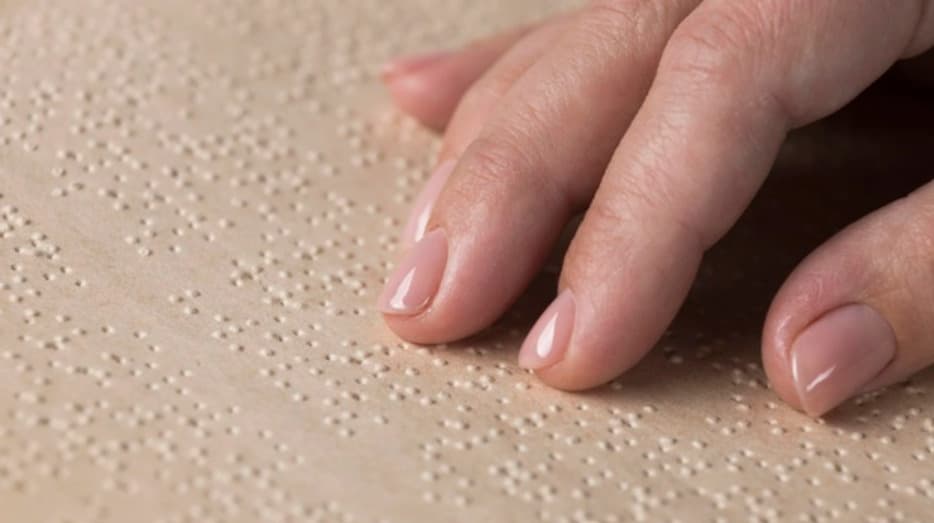 Dobrovoľníci z Bielej pastelky dnes uskutočnia po celej krajine zbierku pre nevidiacich
