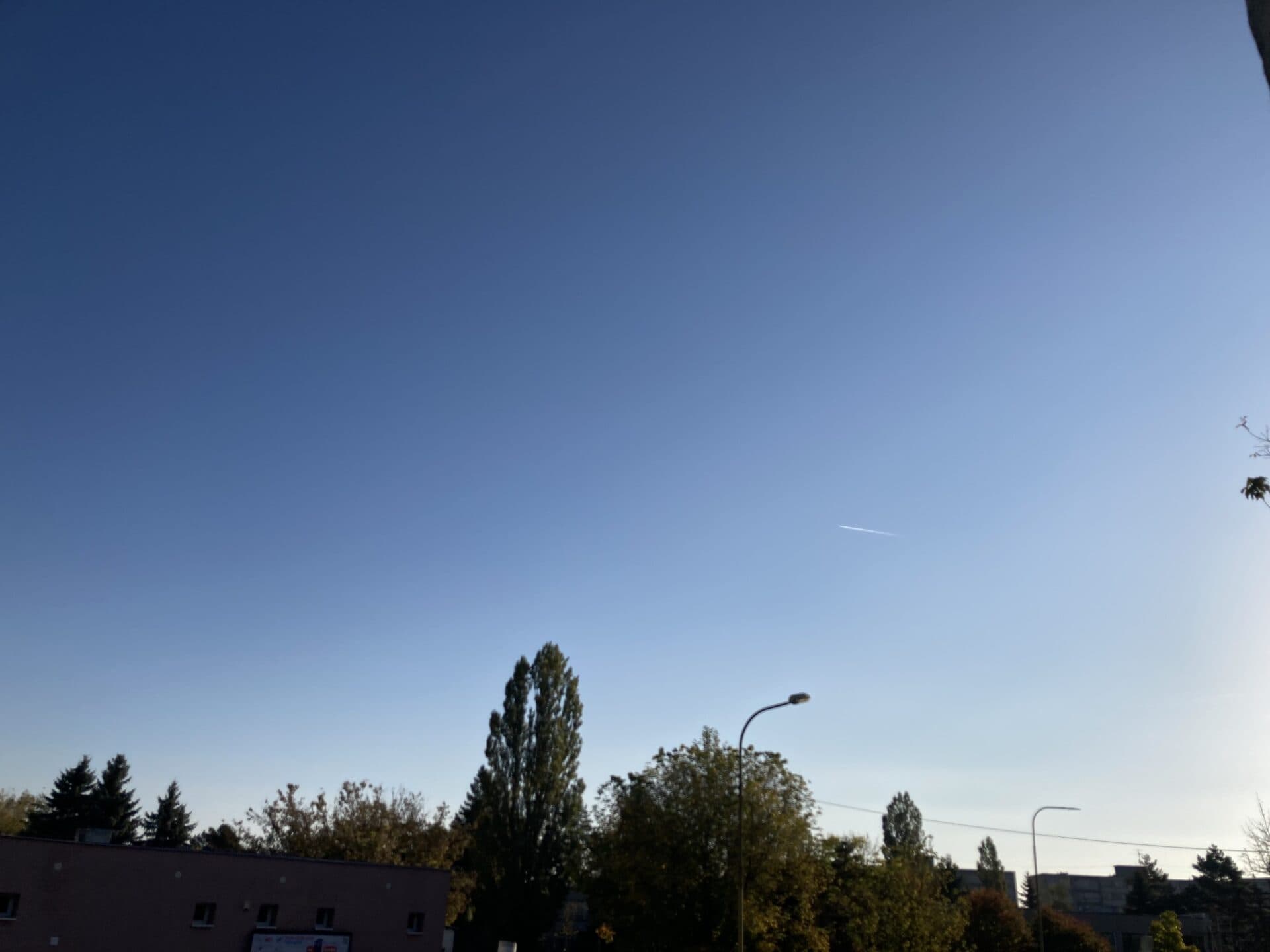 Dnes bude jasno až polojasno, s teplotami do 19 stupňov