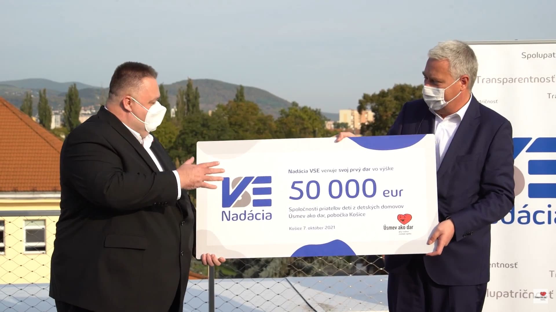 Novozaložená Nadácia VSE darovala 50-tisíc eur organizácii Úsmev ako dar