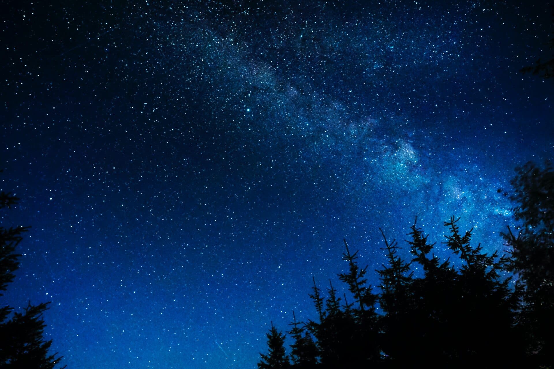 V nadchádzajúcich dňoch bude na oblohe možné sledovať dva meteorické roje
