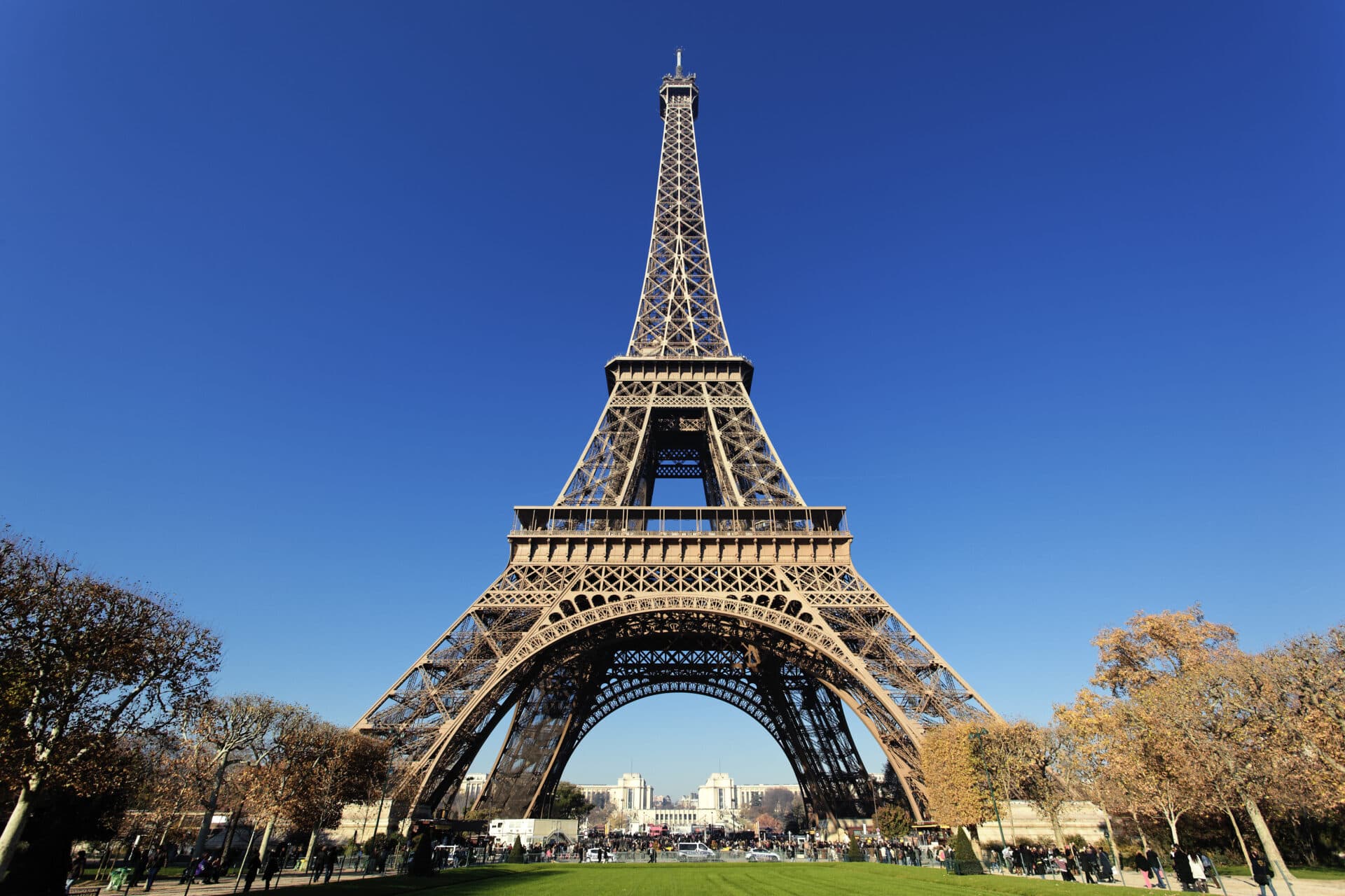 Paríž je pripravený zhabať majetok Rusom, ktorí podliehajú sankciám zo strany EÚ