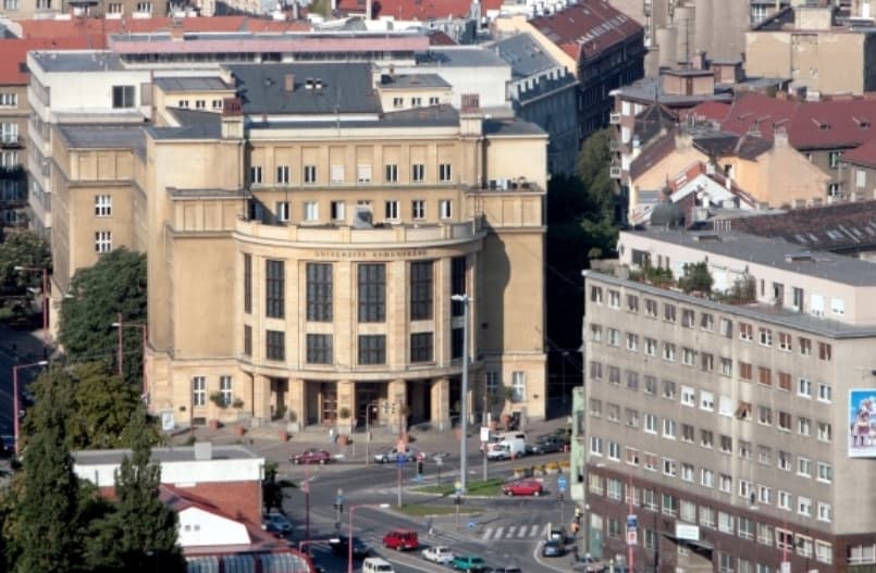 Univerzity vyzvali parlament na zváženie dosahu vysokoškolskej novely a ekonomických reštrikcií na spoločnosť