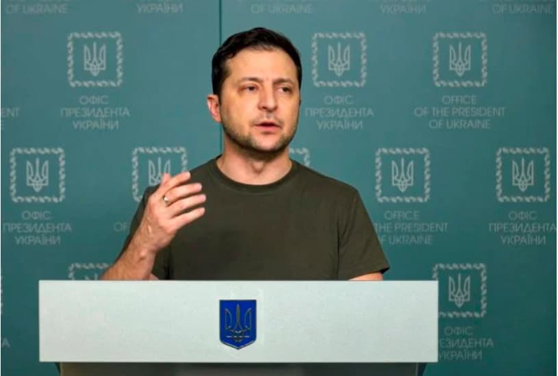 Rusi napadli ukrajinskú spravodajskú televíziu a v mene Zelenského vyzývali na kapituláciu