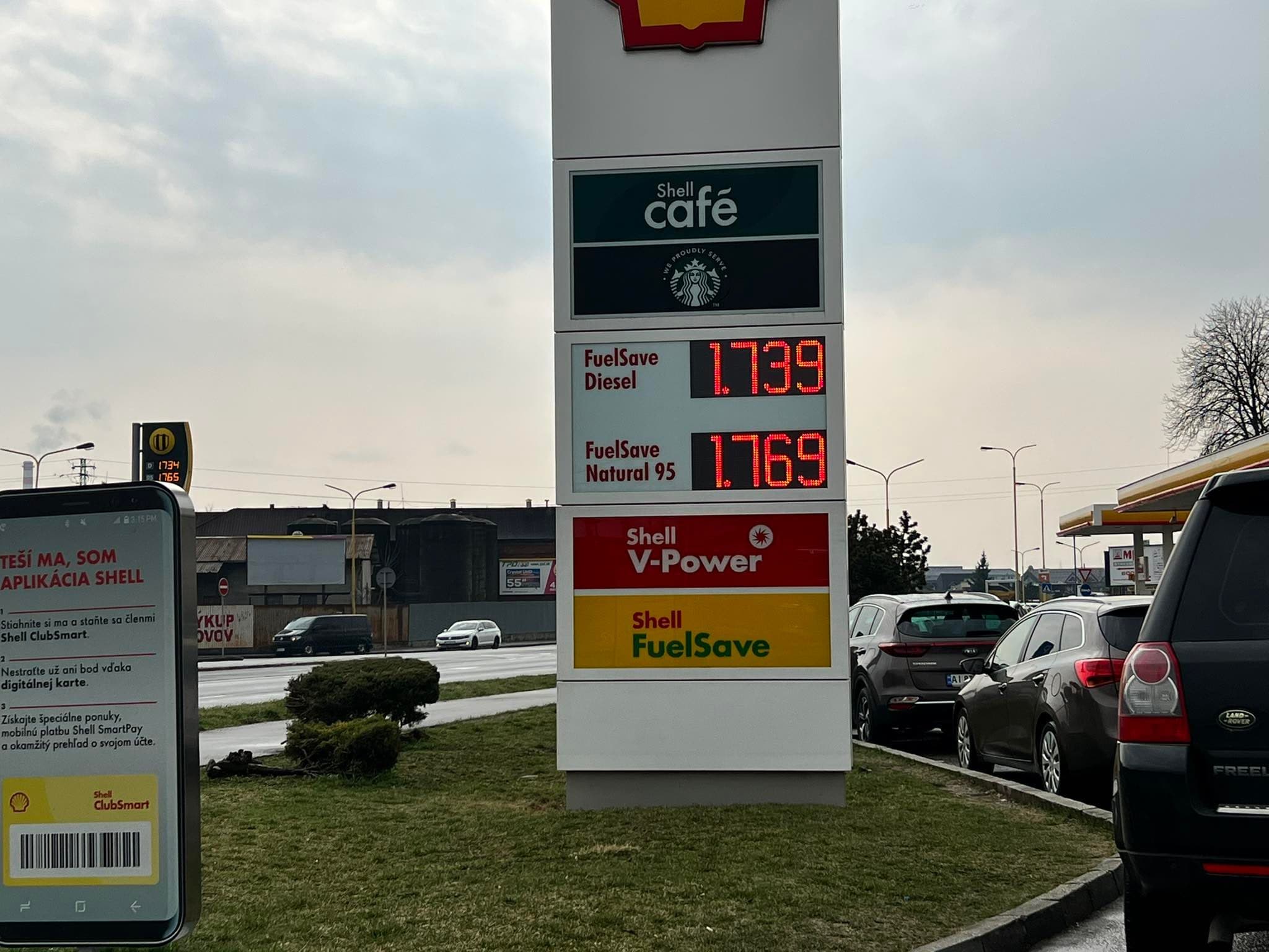 Vyššia cena nafty nesmie zvýšiť cestovné, tvrdí Inštitút verejnej dopravy