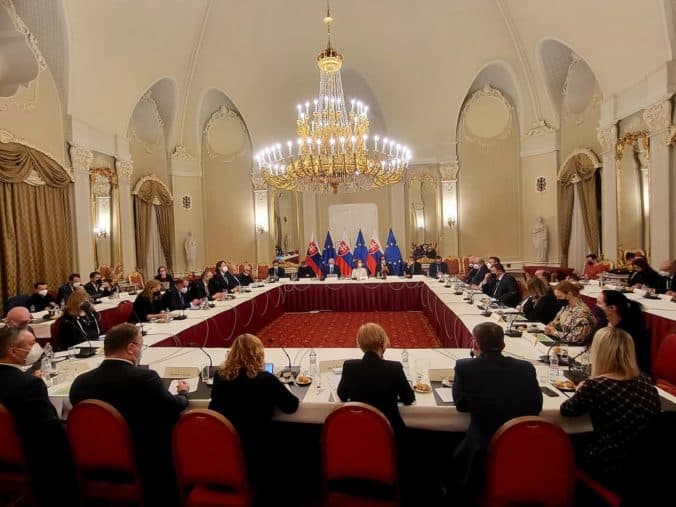 Rektori žiadajú prijatie legislatívneho opatrenia na prijímanie študentov z Ukrajiny