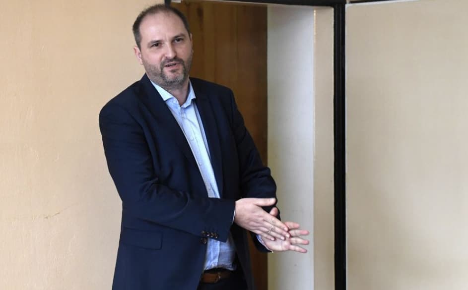 Polačekove zmluvy smerom ku KDH sa množia